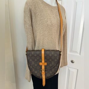 Authentic Louis Vuitton Chantilly crossbody bag